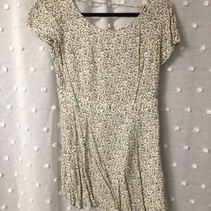 Open back flower dress